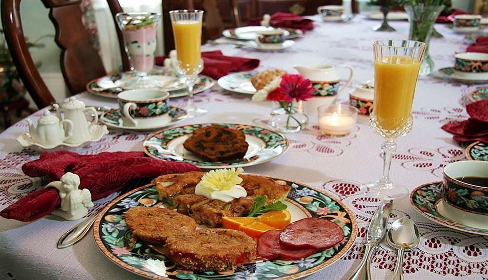 Red Bud Manor Inn Eureka Springs Ngoại thất bức ảnh