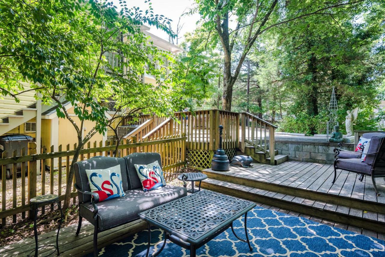Red Bud Manor Inn Eureka Springs Ngoại thất bức ảnh